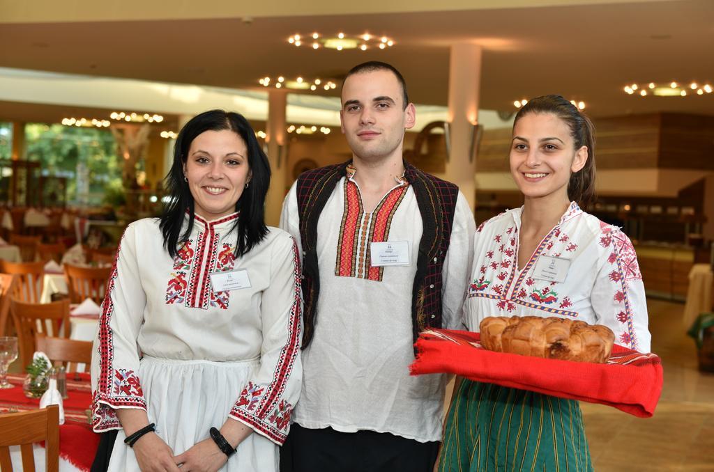 Les Magnolias Hotel Primorsko Dış mekan fotoğraf