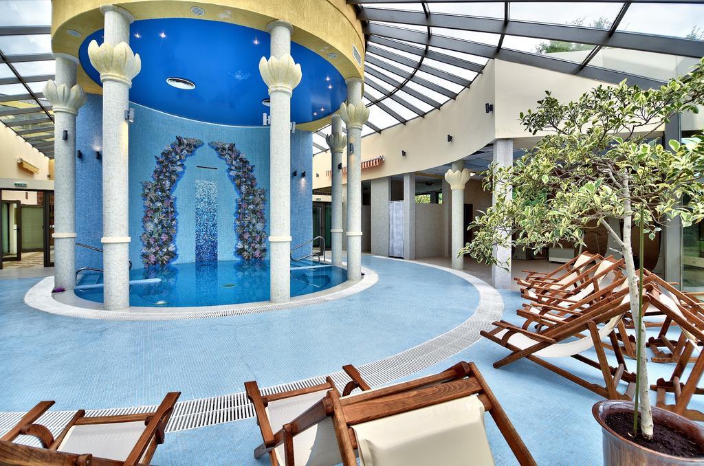 Les Magnolias Hotel Primorsko Dış mekan fotoğraf